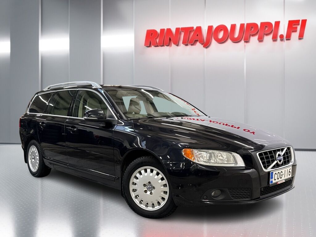 Volvo V70 2011 Musta