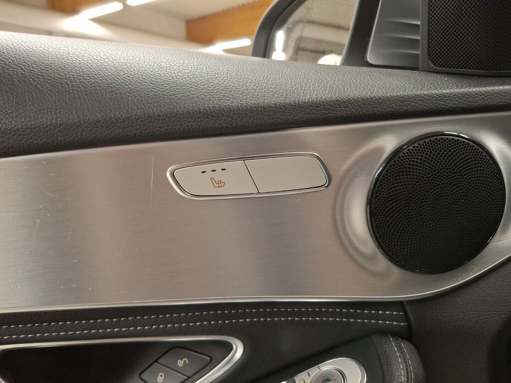 Mercedes-Benz C 2015 Harmaa