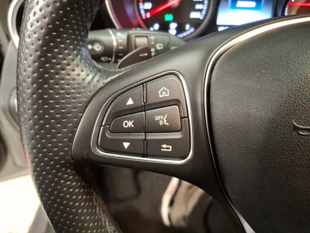 Mercedes-Benz C 2015 Harmaa