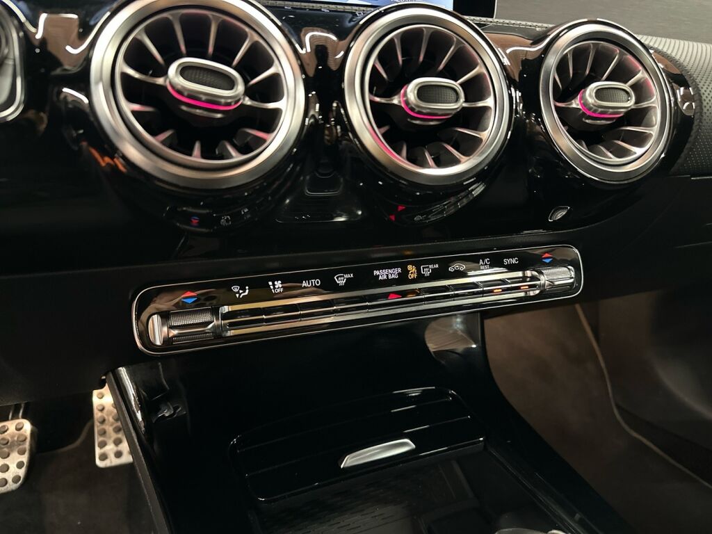 Mercedes-Benz CLA 2020 Valkoinen