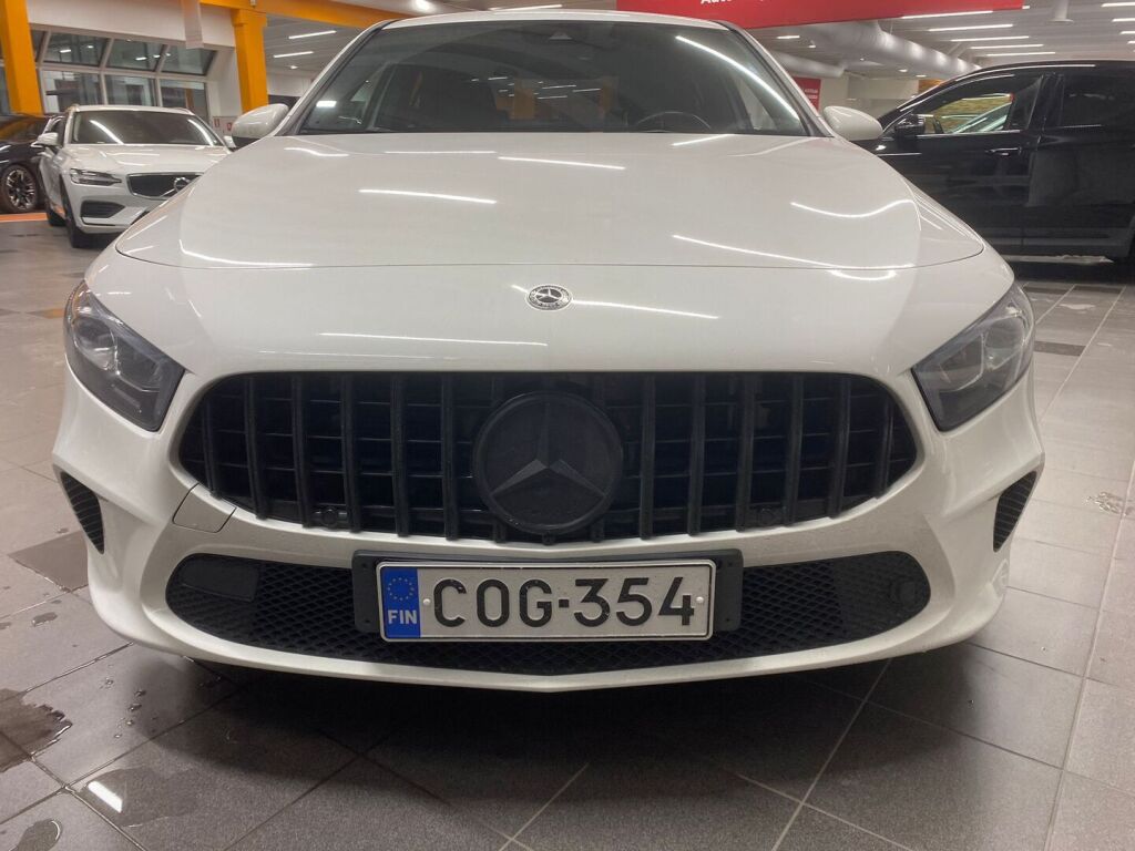 Mercedes-Benz A 2020 Valkoinen