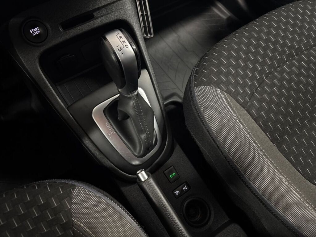 Renault Captur 2019 Punainen