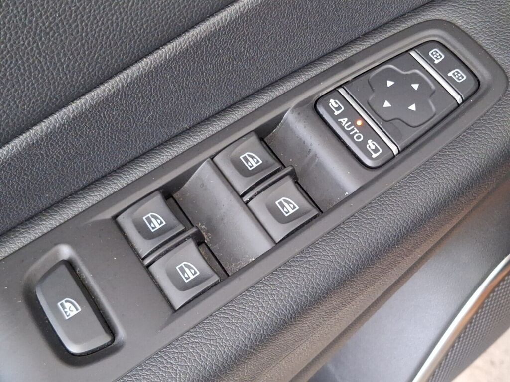 Renault Captur 2019 Oranssi