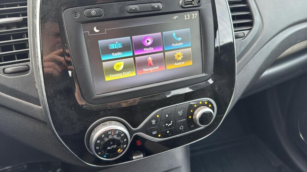 Renault Captur 2019 Oranssi