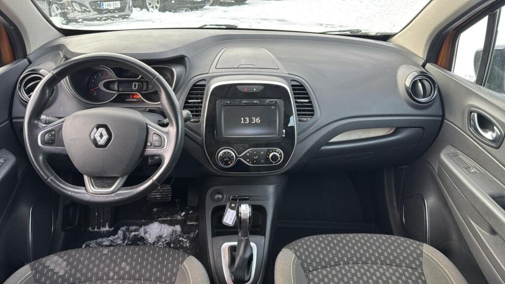 Renault Captur 2019 Oranssi