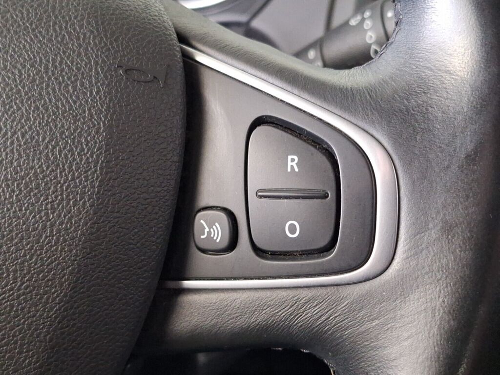 Renault Captur 2019 Oranssi