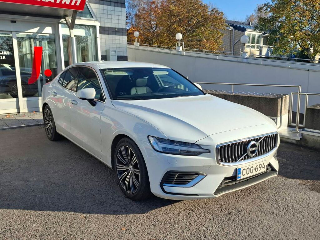 Volvo S60 2020 Valkoinen