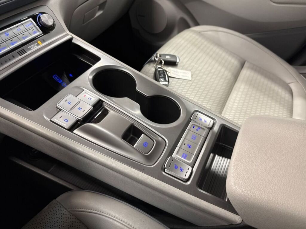 Hyundai KONA 2019 Harmaa