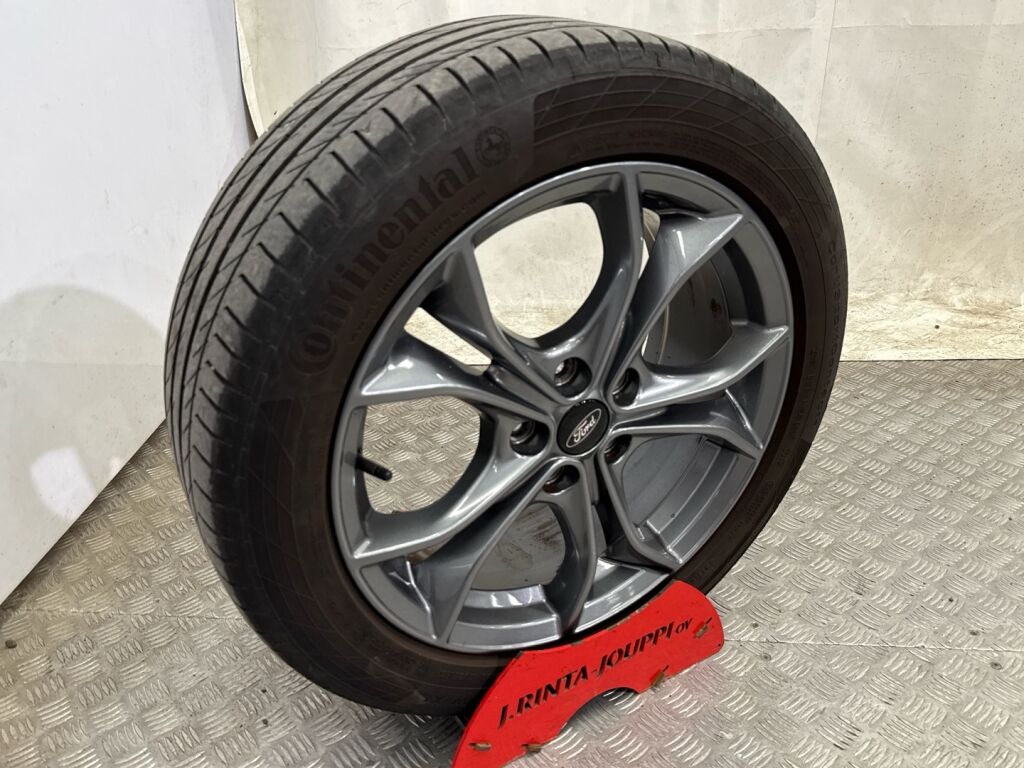 Ford Focus 2020 Punainen