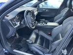 Volvo V60 2020 Musta