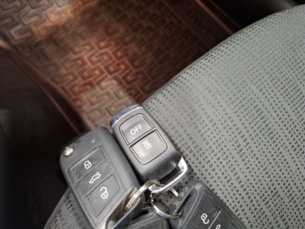 Skoda Octavia 2020 Harmaa