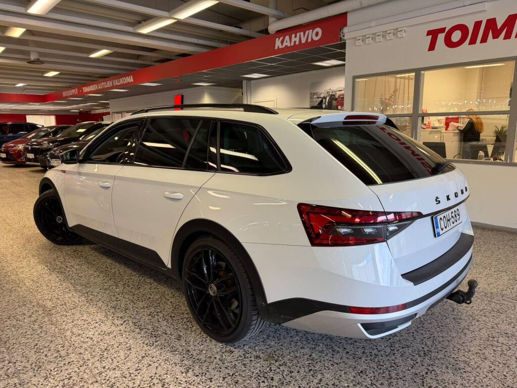 Skoda Superb 2020 Valkoinen