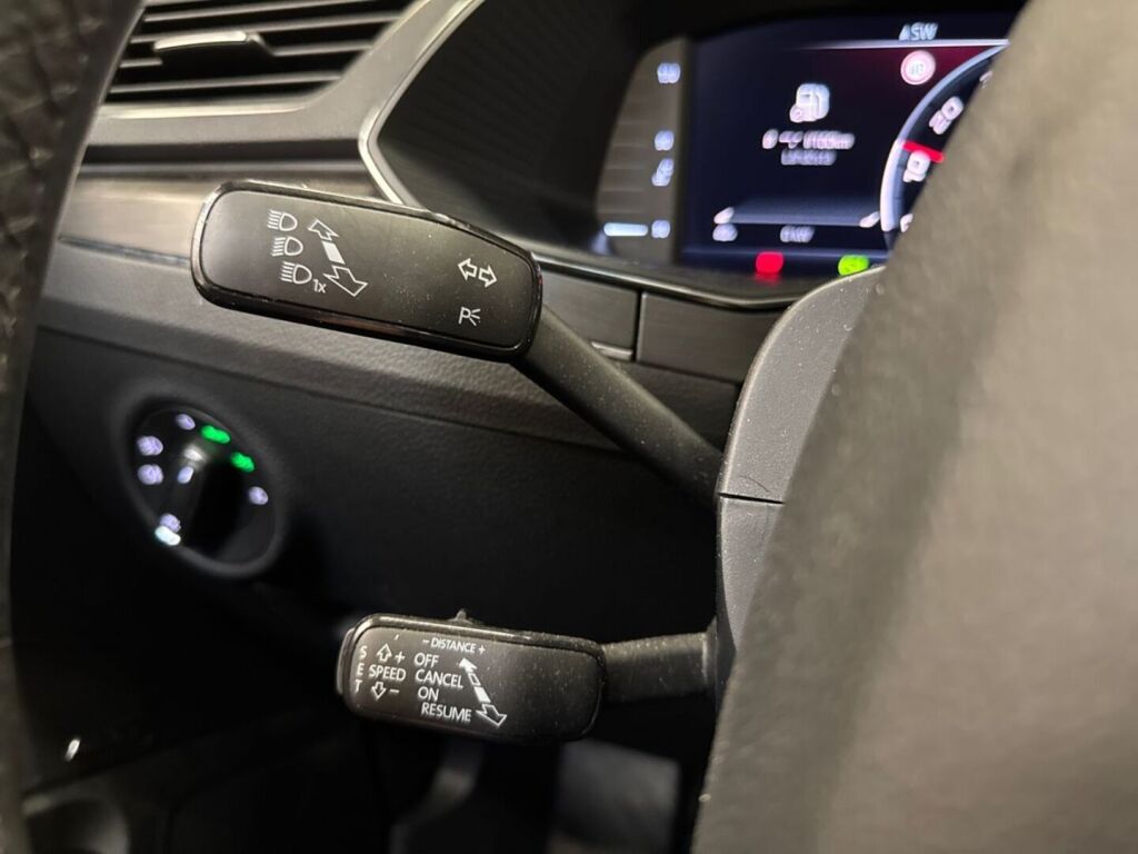 Skoda Superb 2020 Valkoinen