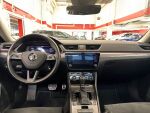Skoda Superb 2020 Valkoinen