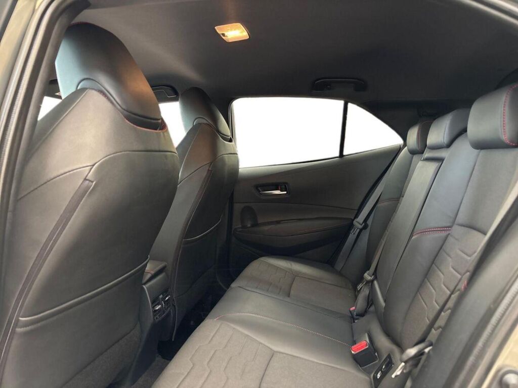 Toyota Corolla 2020 Ruskea (beige)