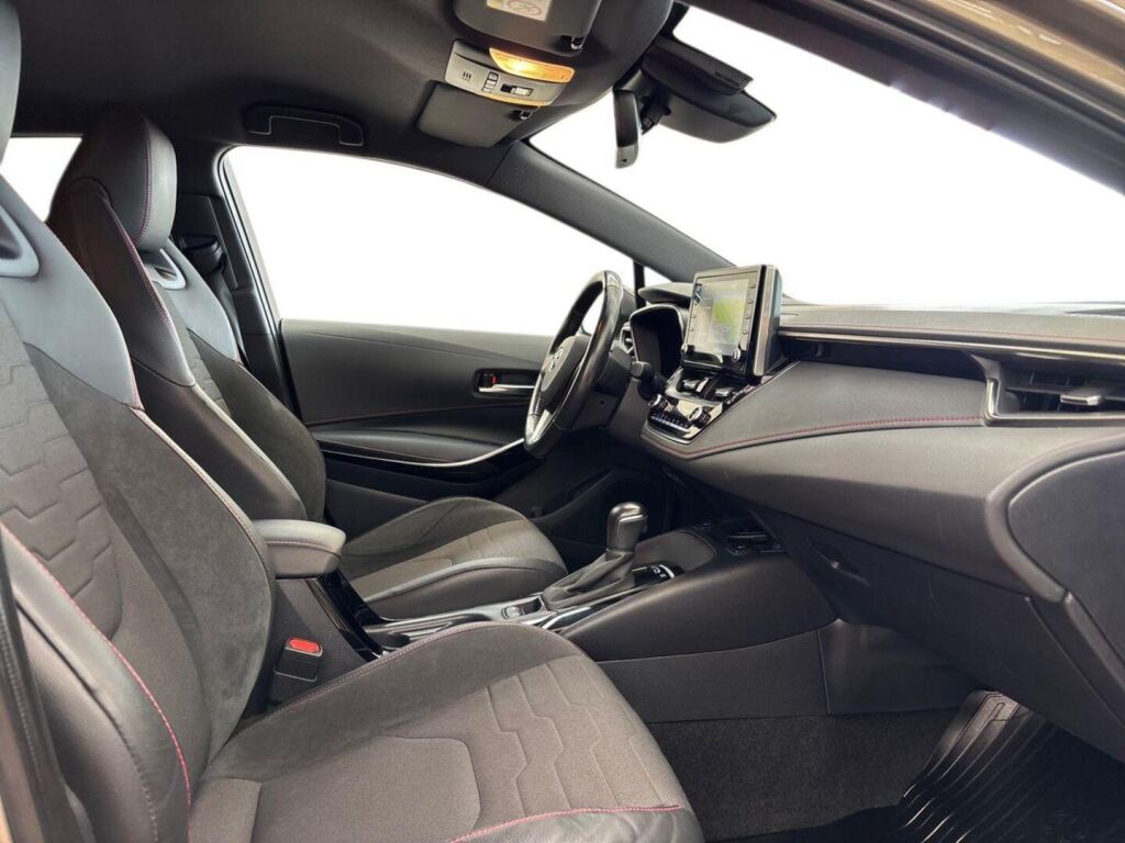 Toyota Corolla 2020 Ruskea (beige)