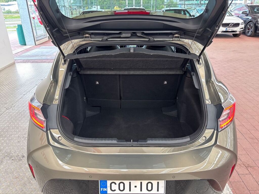 Toyota Corolla 2020 Ruskea (beige)