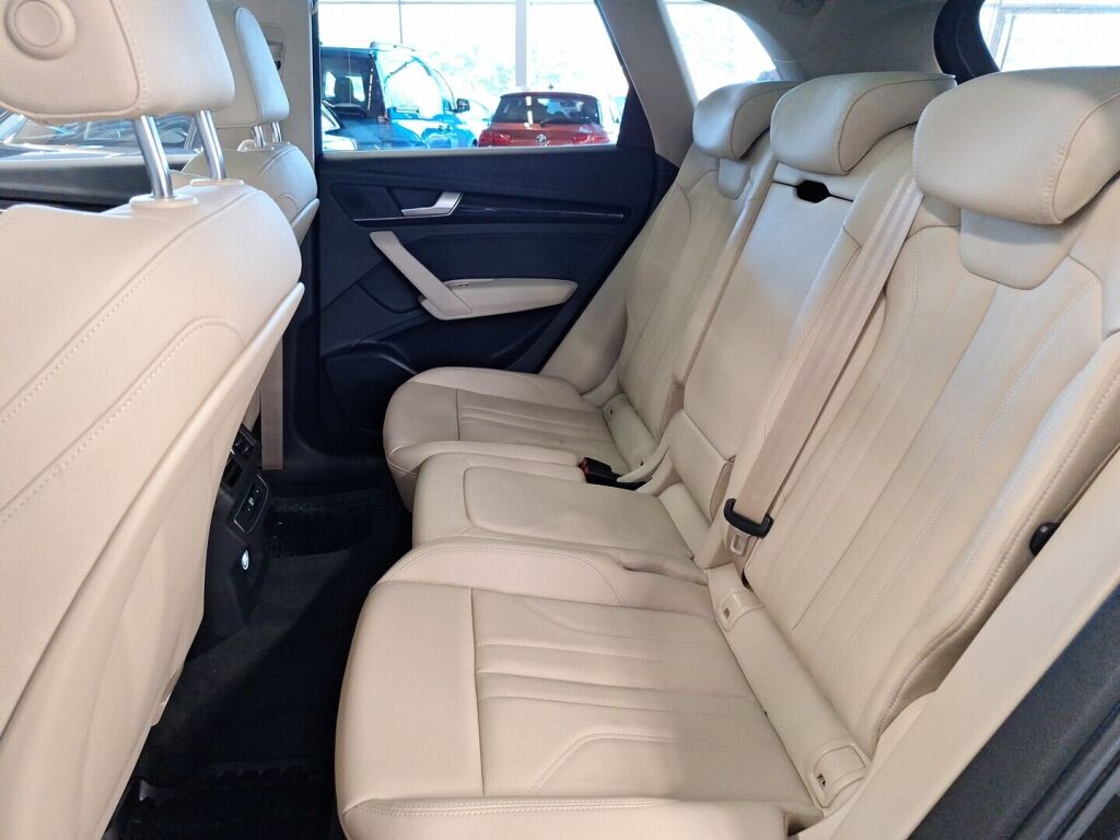 Audi Q5 2020 Ruskea (beige)