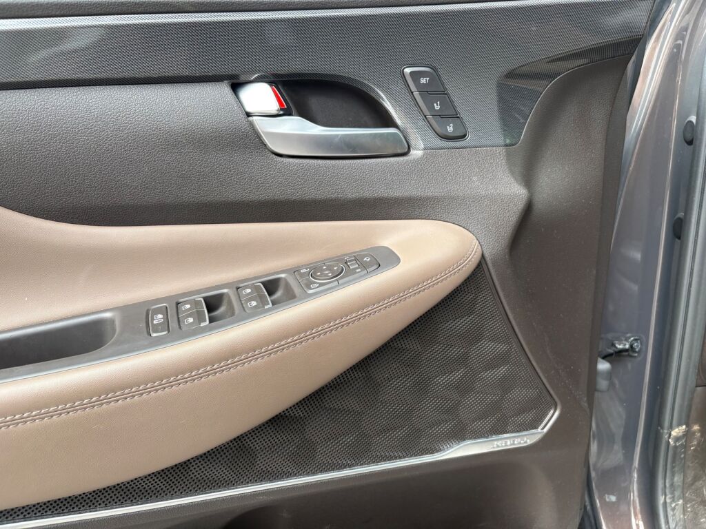 Hyundai Santa Fe 2021 Ruskea (beige)