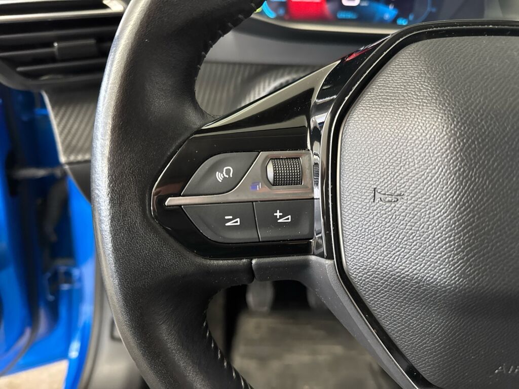 Peugeot 208 2020 Sininen