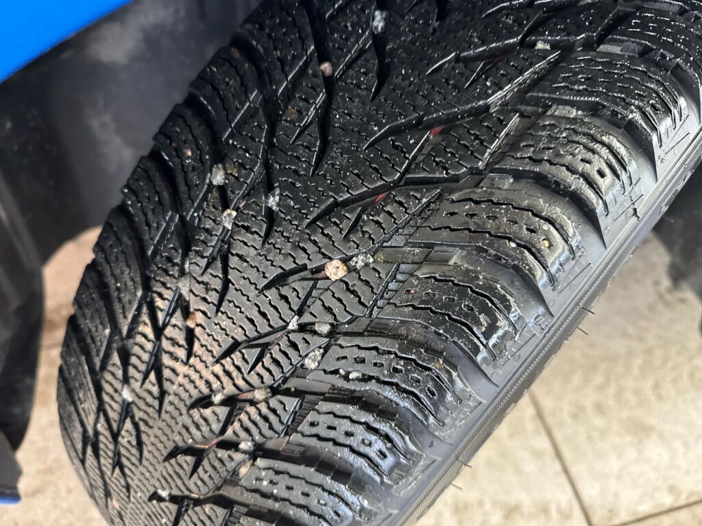 Peugeot 208 2020 Sininen