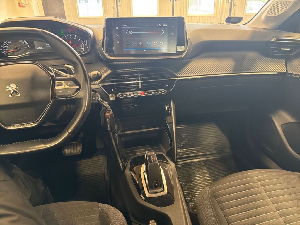 Peugeot 208 2020 Valkoinen