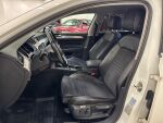 Volkswagen Passat 2020 Valkoinen