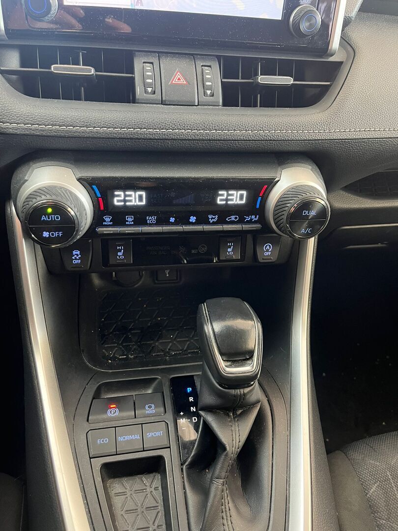 Toyota RAV4 2020 Valkoinen