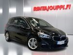 BMW 218 2020 Musta