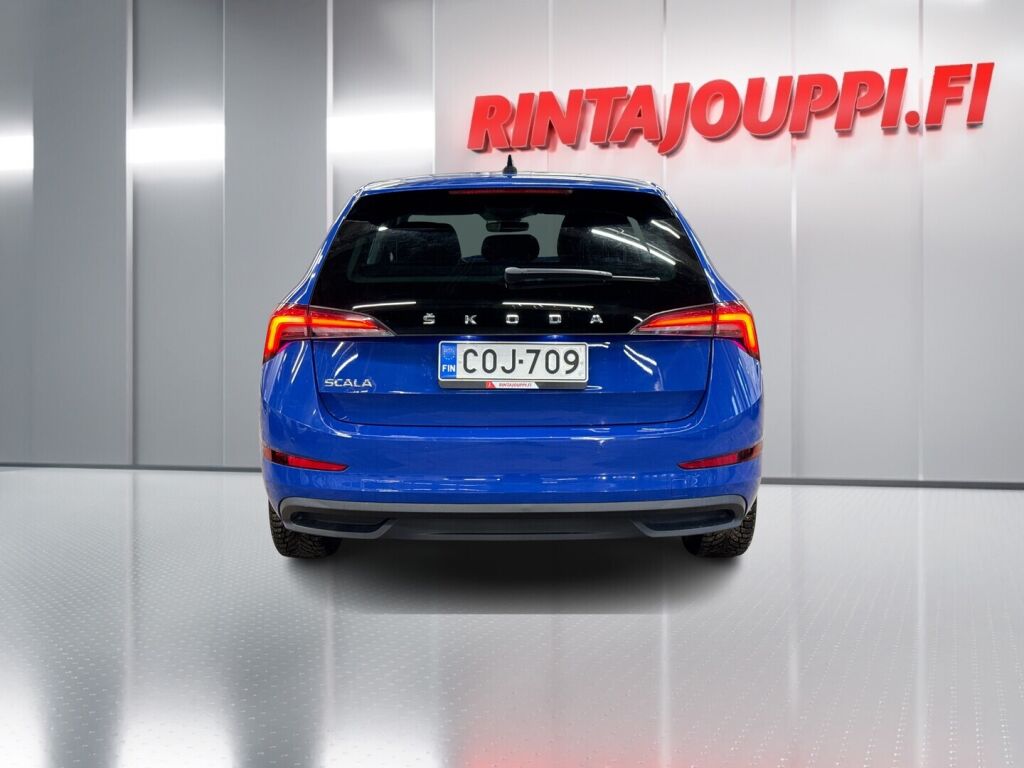 Skoda Scala 2020 Sininen