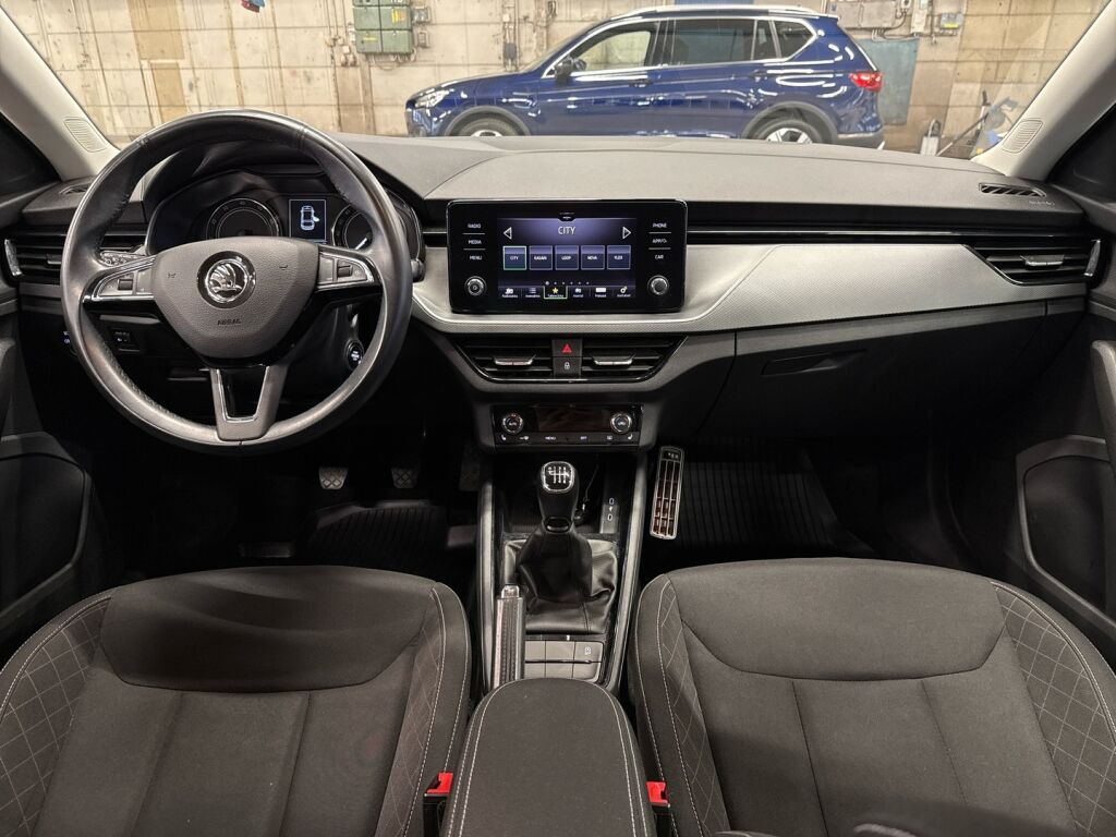 Skoda Scala 2020 Sininen