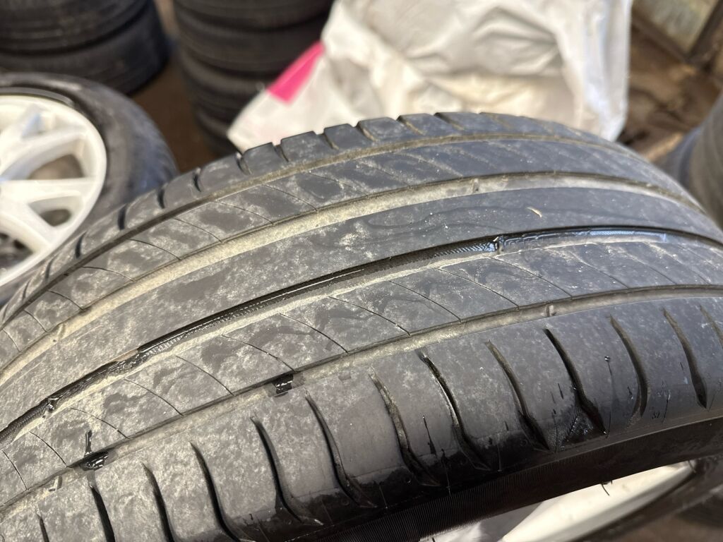 Skoda Scala 2020 Sininen