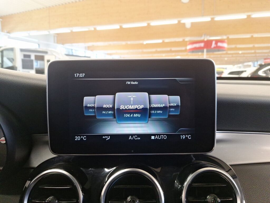 Mercedes-Benz GLC 2016 Valkoinen