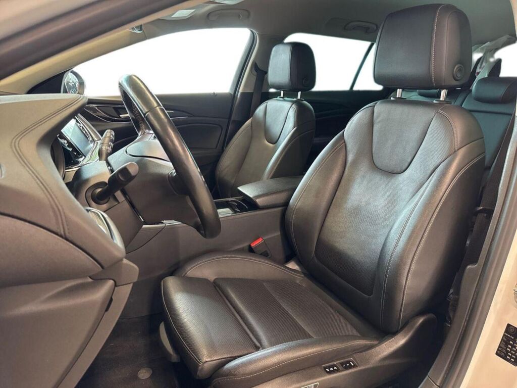 Opel Insignia 2020 Valkoinen