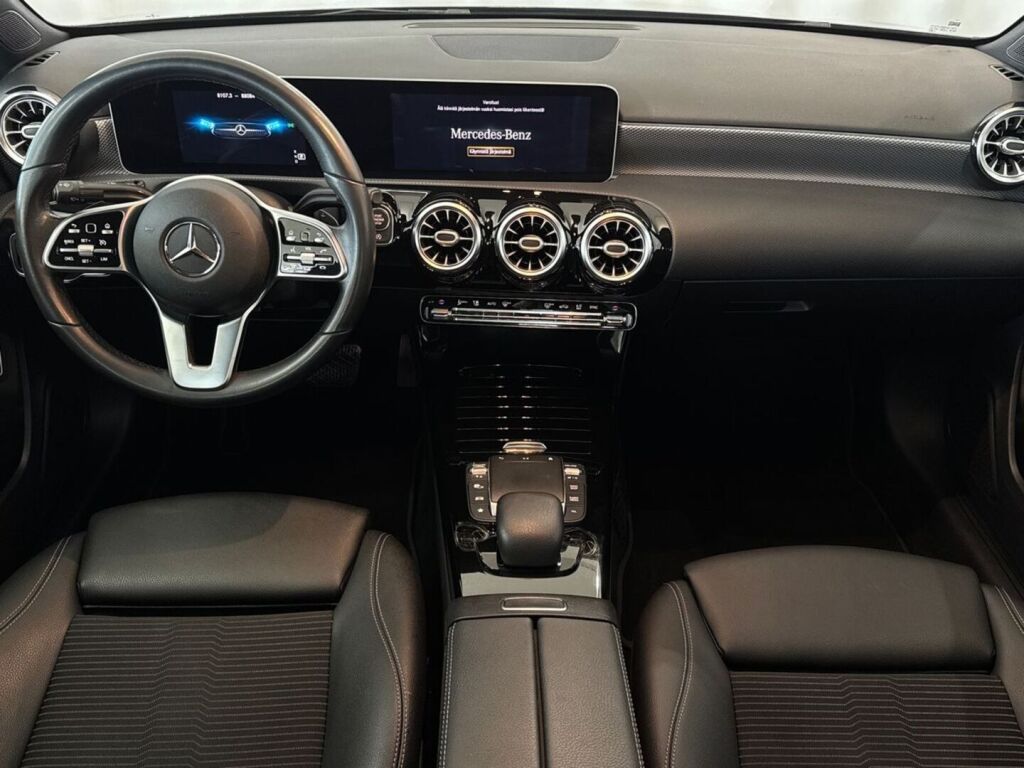 Mercedes-Benz A 2020 Harmaa