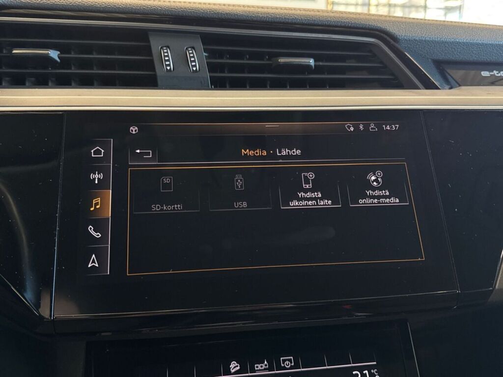 Audi e-tron 2020 Sininen