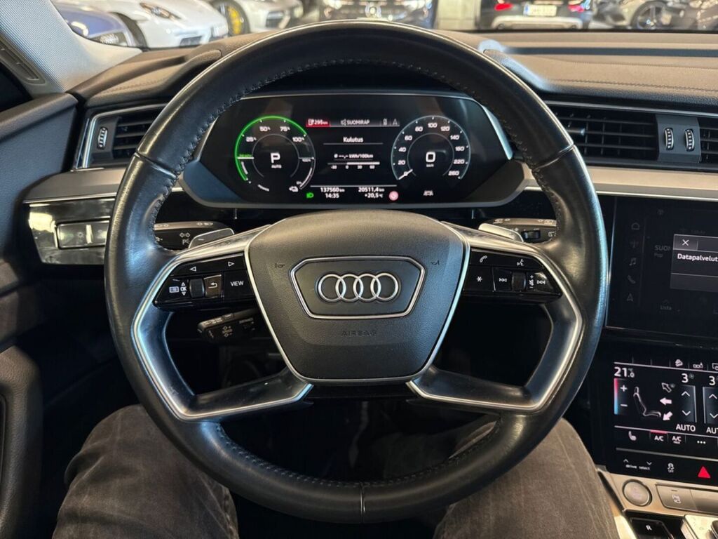 Audi e-tron 2020 Sininen