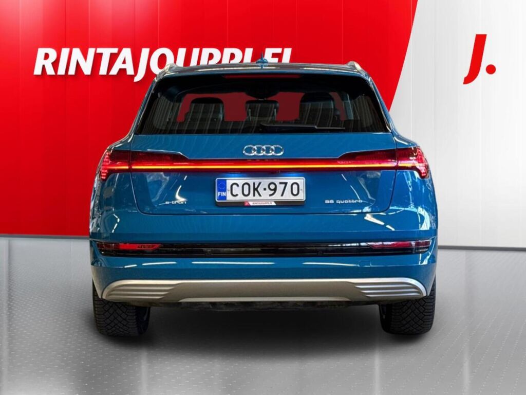 Audi e-tron 2020 Sininen
