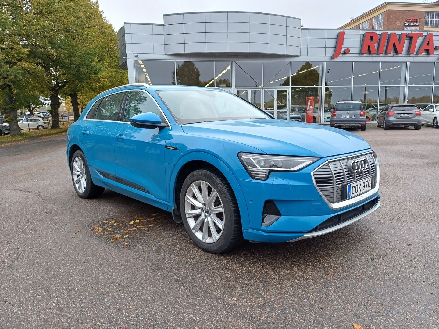 Audi e-tron