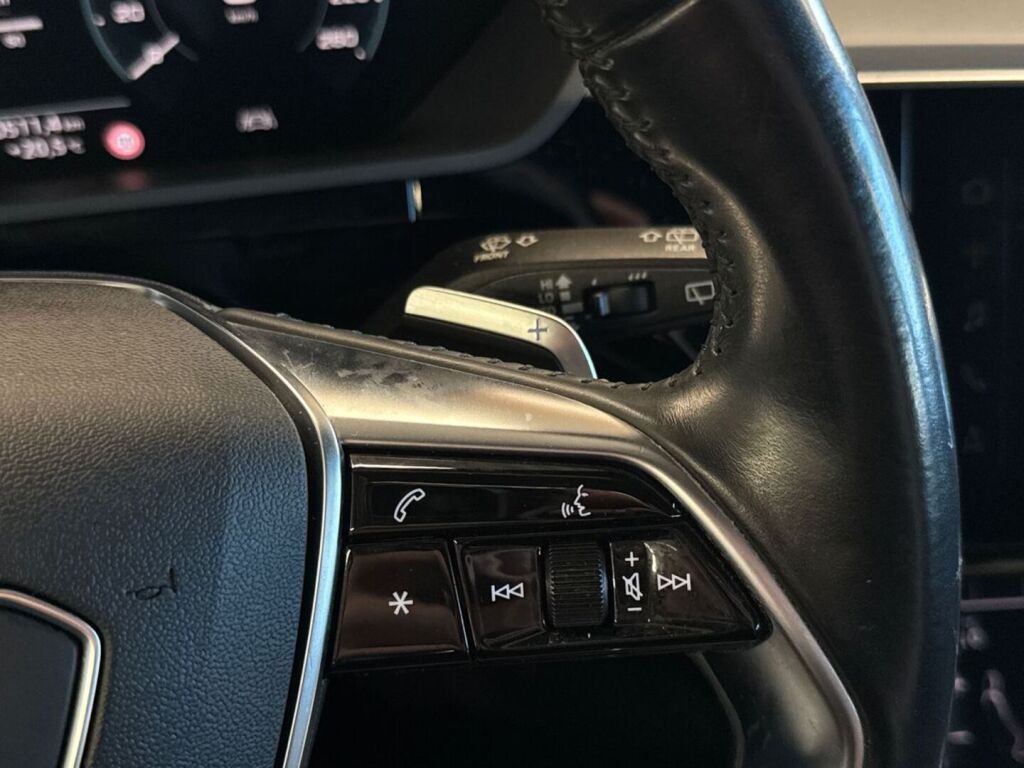 Audi e-tron 2020 Sininen