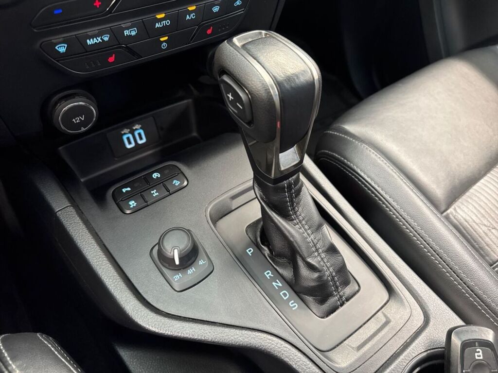 Ford Ranger 2020 Musta