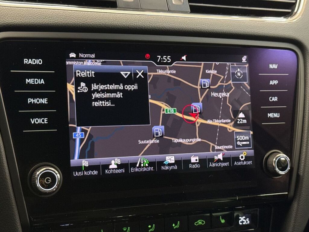 Skoda Octavia 2020 Harmaa