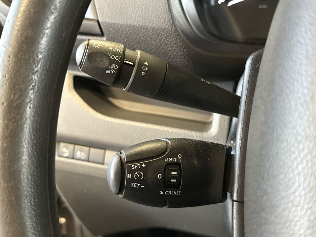 Toyota Proace 2020 Harmaa