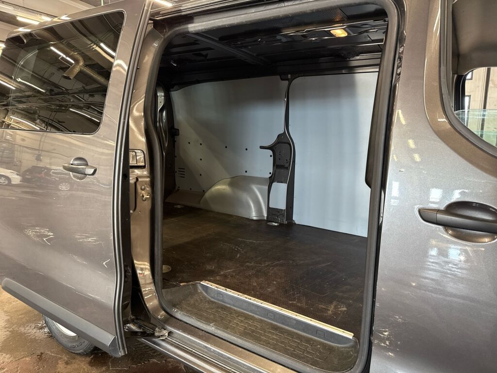 Toyota Proace 2020 Harmaa