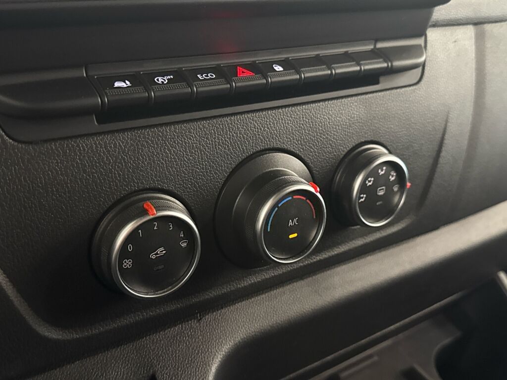 Renault Master 2020 Valkoinen