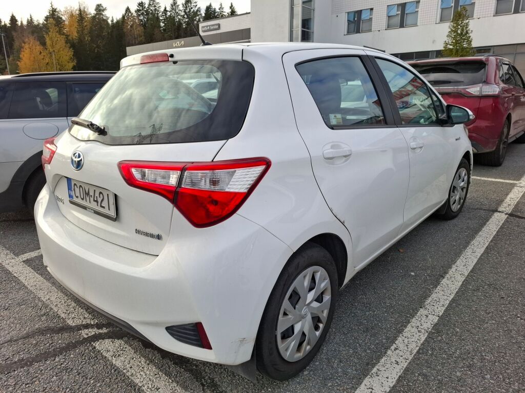 Toyota Yaris 1,5 Hybrid Active 5ov 2020, bild 3/8