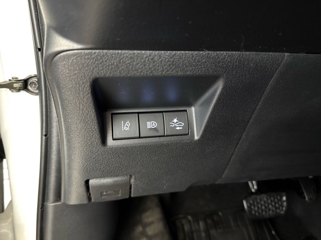 Toyota Yaris 2020 Valkoinen