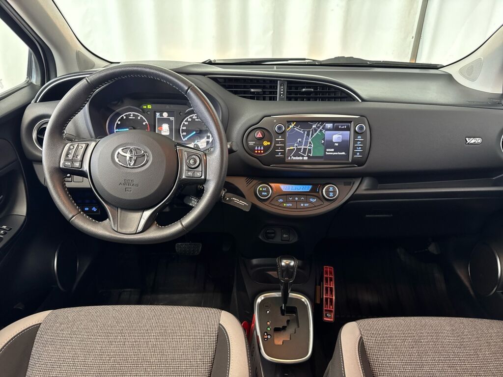 Toyota Yaris 2020 Valkoinen