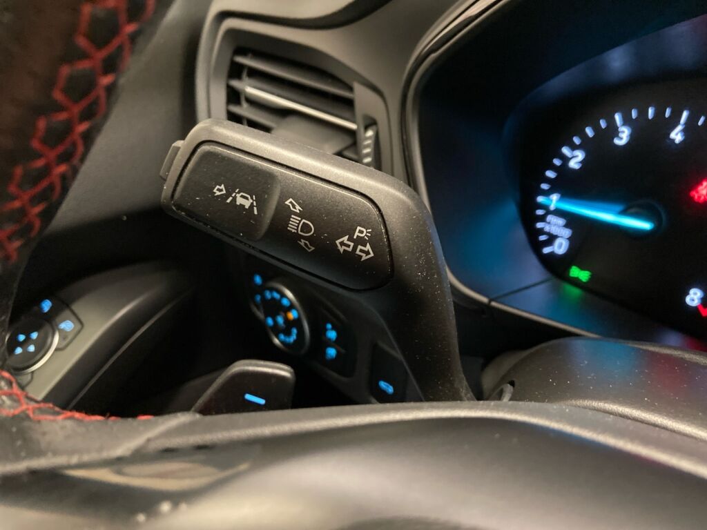 Ford Focus 2020 Harmaa