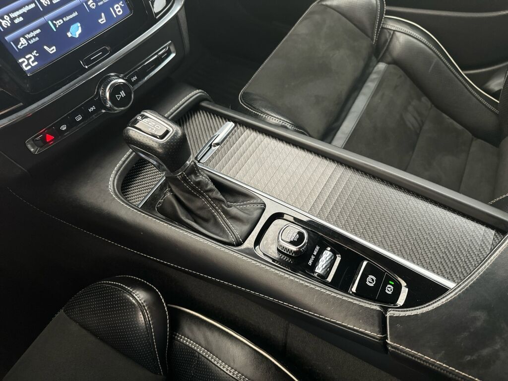 Volvo V90 2017 Sininen